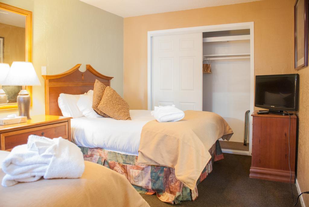 Tuscany Manor Palm Springs Dış mekan fotoğraf